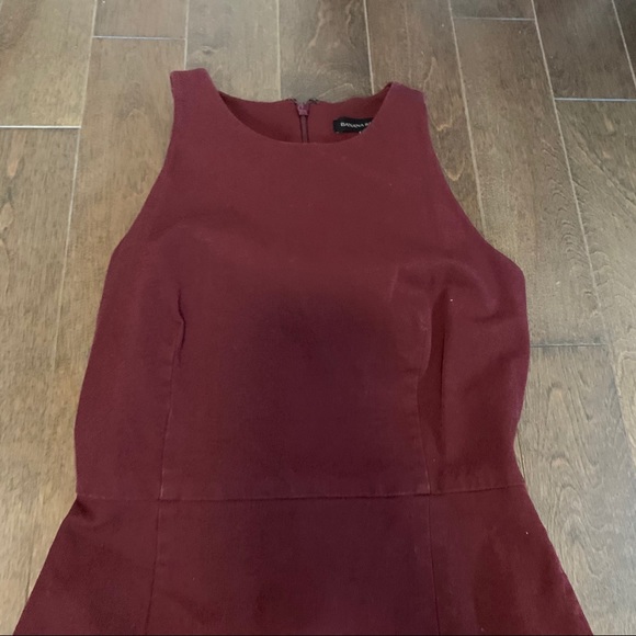Banana republic midis dress slight slit burgundy - Picture 4 of 11